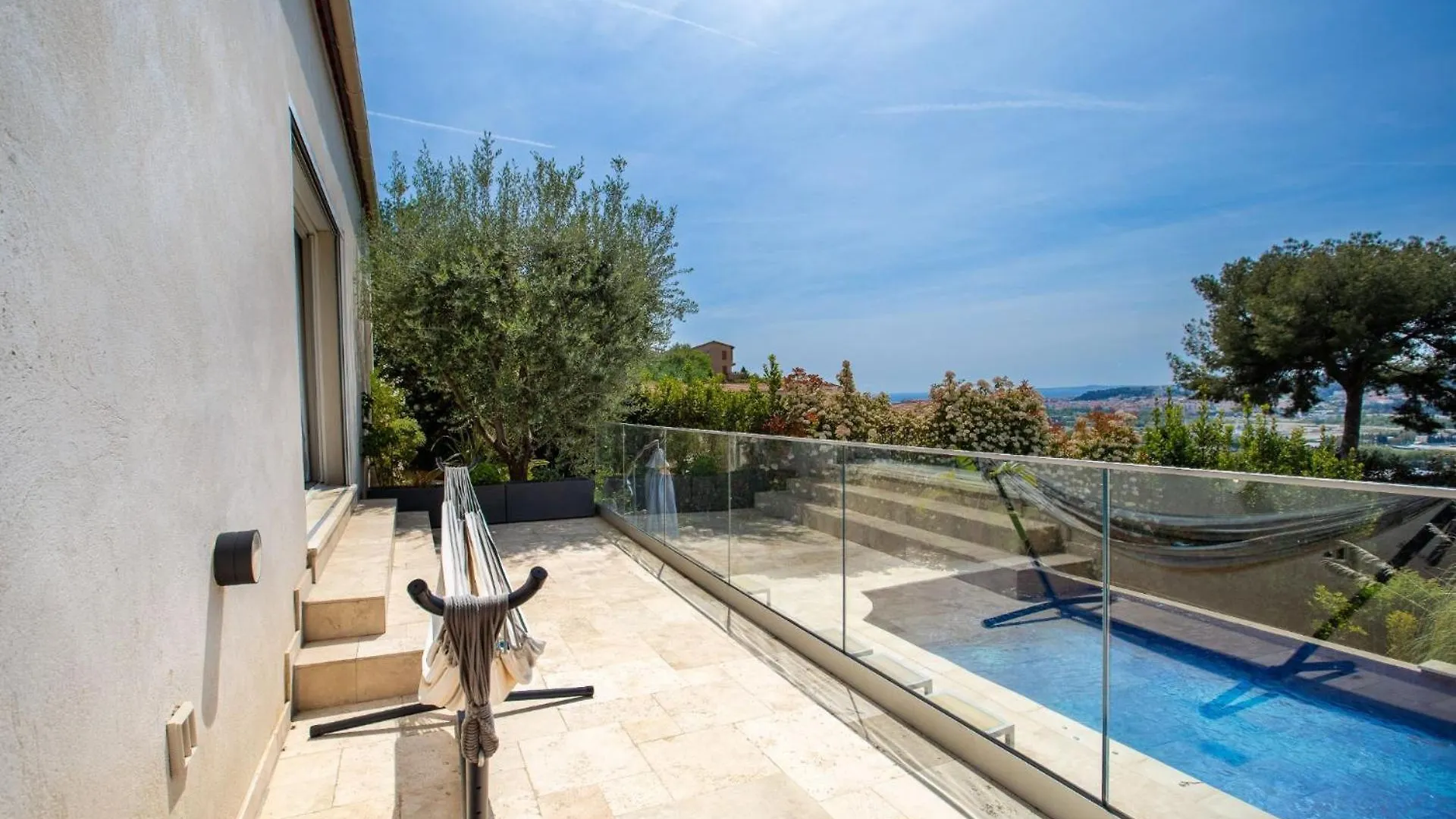 San Vincenzo Villa Nice